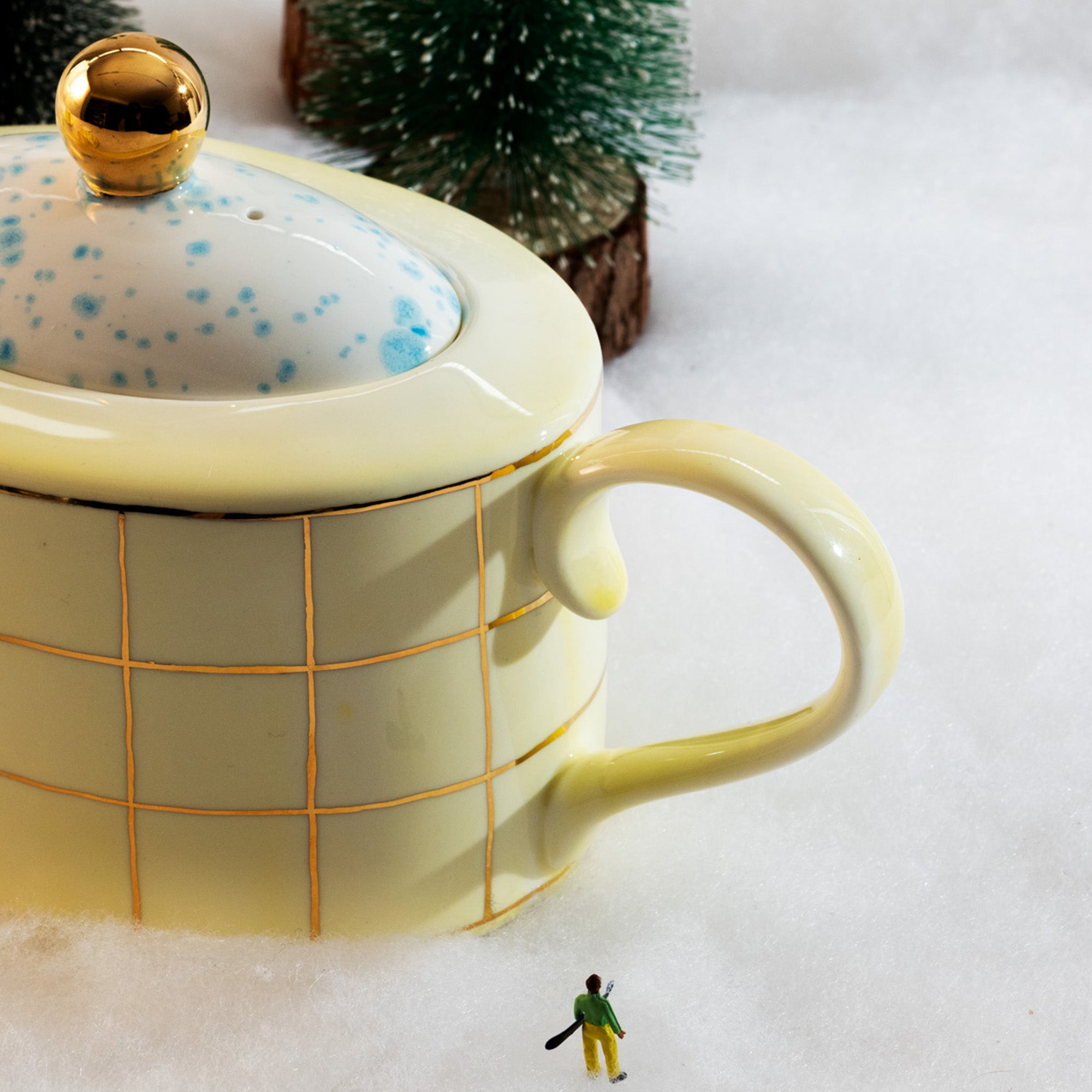 Alpine Yellow Large Teapot